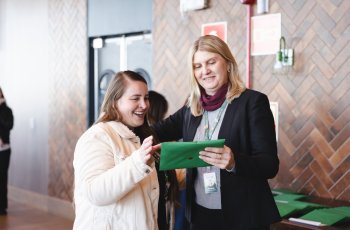 Homenagem dos colaboradores com 10 e 15 anos de Agr&aacute;ria